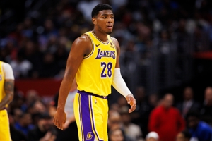 Thực sự đã cố gắng hết sức! Rui Hachimura ghi được 30 điểm và 6 rebound sau 11 trong số 17 cú sút, số điểm cao nhất trong đội!