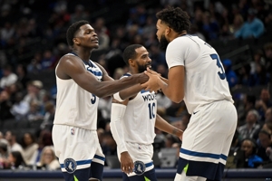 Cuộc chiến giành ngôi đầu bảng miền Tây khốc liệt! Timberwolves đánh bại Thunder để giành ngôi nhất, Nuggets dẫn trước Clippers 1 ván