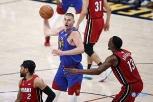 Porter Jr. nói về trận chung kết mùa trước: Adebayor quá lùn và Heat phải ghép đôi Jokic