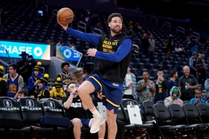 Phóng viên nổi tiếng: Klay sẽ lắng nghe lời đề nghị từ các đội khác nhưng ở lại Warriors vẫn là lựa chọn hàng đầu