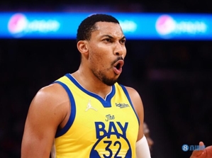 Cư dân mạng Mỹ: Tôi cứ tưởng Otto Porter sẽ trở lại Warriors. Anh từng ghi 100 điểm trong một trận đấu và không hề hối tiếc trong sự nghiệp.