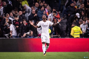 Truyền thông phương Tây: Real Madrid cung cấp bác sĩ riêng cho Vinicius để giải quyết vấn đề tâm lý của cầu thủ