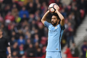 Clichy: Henry, Vieira và Keane đã thay đổi Premier League Arsenal có thể giành 3 điểm trước Manchester City